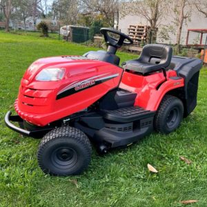 Trattorino rasaerba Castelgarden Stiga CG 84 H